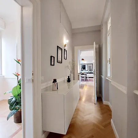 Luxuryterrace Romeapartment